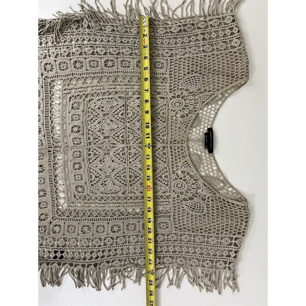 a new day Crochet Fringe Boho Tunic Top in Cream - Picture 6 of 10